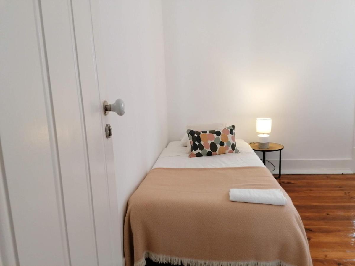Stunning Apartment Marques De Pombal Lisbon Exterior photo