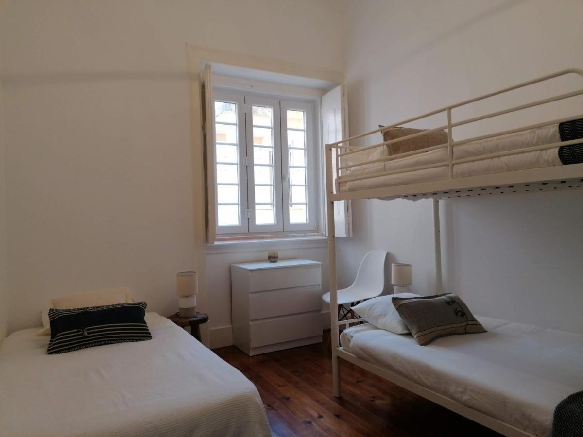 Stunning Apartment Marques De Pombal Lisbon Exterior photo