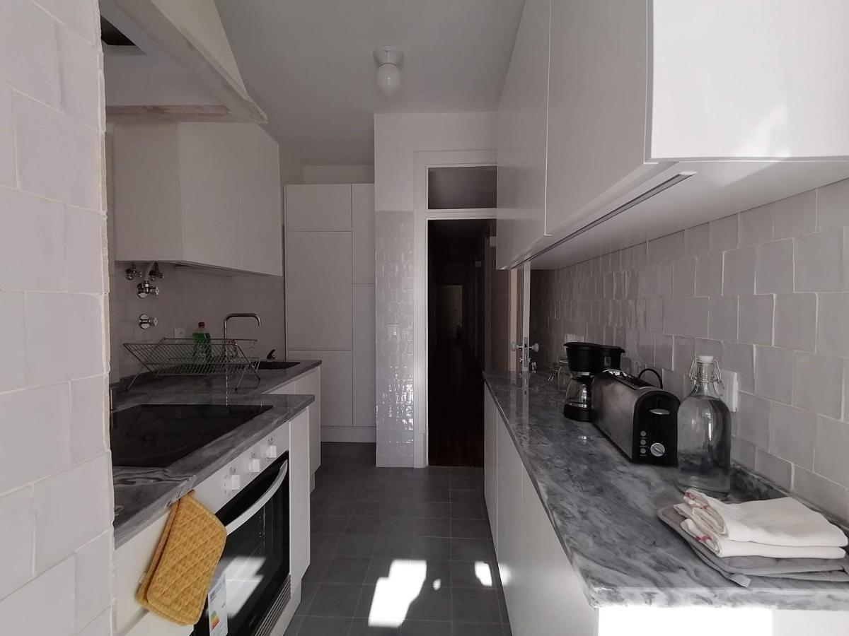 Stunning Apartment Marques De Pombal Lisbon Exterior photo